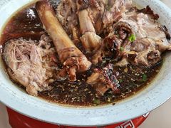 -老码头黑皮肘子锅包肉(文政街店)