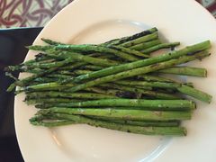 -db Bistro & Oyster Bar by Daniel Boulud(滨海湾金沙店)