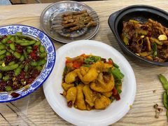 -江城燕子大排档(江汉路步行街店)