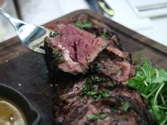 -La Mer Restaurant & Lounge