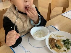 -蒙蒙狮蒙台梭利儿童之家