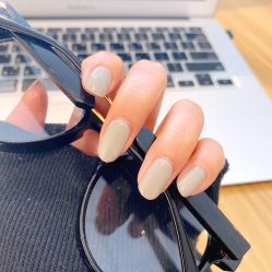 -纤纤玉手美甲美睫美容