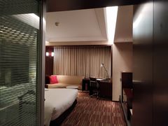 -上海龙之梦万丽酒店