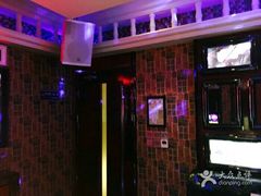 -格莱美量贩式KTV(奥帆店)
