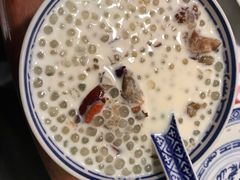 传统牛奶桃胶-双喜老铺(人民广场店)