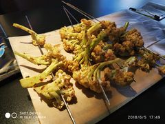 -西街夜油条·麻团包乌饭