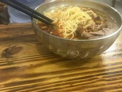 -巍山火巴肉饵丝(大理古城店)