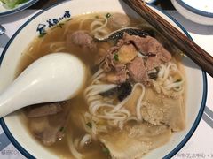 越南火车头汤河粉-美奈小馆·越南料理(福田星河COCO Park店)