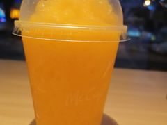 芒果雪冰-麦当劳(金山红星美凯龙DT店)