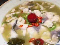 酸菜鱼-食客堂麻婆豆腐专门店