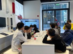 -TESLA 特斯拉(上海太古汇体验店)