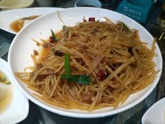 -小红鲸·海鲜餐厅(轸大路店)