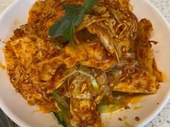 香辣牛板筋-老佛爷铜炉蛙锅(海岸城店)