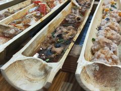 -胡须哥网红竹筒菜