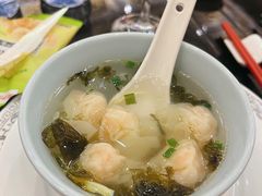 小馄饨-梅龙镇酒家(南京西路总店)