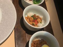-穹六人间 people 6(岳阳路店)