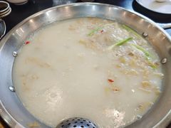 -老来福·非遗酸汤兔(凯旋路店)