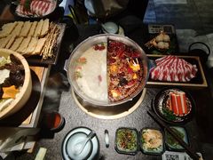 -湊湊火锅·茶憩(新中关购物中心店)