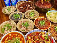 -谢老五跷脚牛肉·非遗传承店