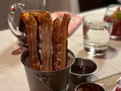 传统西班牙油条配巧克力酱-Las Tapas(思南公馆店)