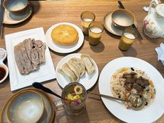 手抓羊肉半斤-贯贯吉·清真餐厅(浙江中路店)