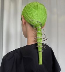 -Rise Hair上升造型