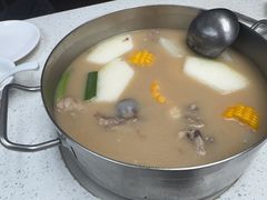 -肥仔文澳门猪骨煲(南京西路店)