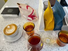 原味拿铁-YECLIP COFFEE黄色回形针咖啡