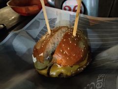-Ribs & Burgers The Rocks