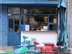 -Be Lived Cafe比例咖啡(摩天轮店)