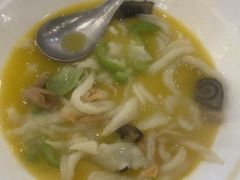 -天外天美食广场(哈尔滨路店)