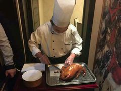 -湖庭壹品鸭王·传统北京烤鸭·别墅私房菜·庭院宵夜(江宁店)