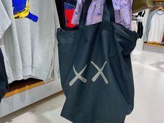 -优衣库(上海金桥国际商业广场店)