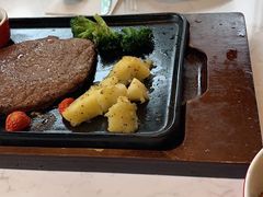-必胜客(大宁路店)