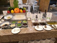 -亮马河饭店翠雅咖啡厅