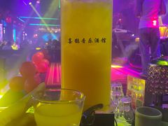 -喜鹊音乐酒馆(西街店)