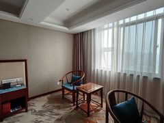 -南宁凤凰宾馆(火车站地铁站店)