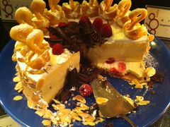 -澳门旅游塔360°旋转餐厅(南湾湖广场店)