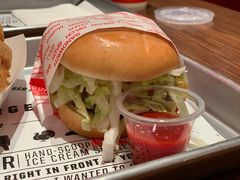 -FATBURGER 特富客汉堡(外交公寓店)
