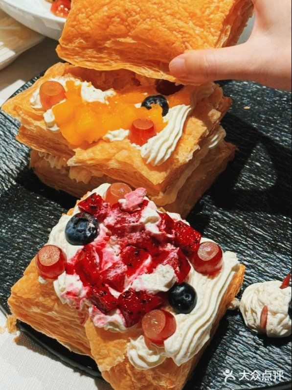 约会上哪？就它友友饭店了！