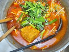 酸萝卜滑肉米线-铁锅哥米线