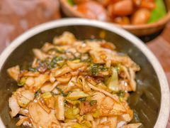 酸菜炒大团-园林美食城·本土农家菜(杨和镇店)