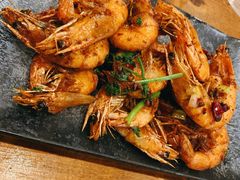 -老东镇啤酒屋海鲜加工·蒸汽海鲜·海鲜烧烤(台东店)