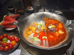 -湊湊火锅·茶憩(杭州湖滨银泰in77店)