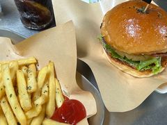 -shark burger·鲨鱼汉堡(交子大道店)