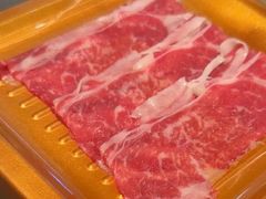 -牛YO寿喜烧·铁板烧和牛火锅自助(市府恒隆店)