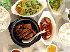 砂锅卤蜜汁鸭腿-农家婆港式烧腊快餐(驰天·钰园商住小区店)