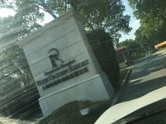 -上海玫瑰园度假酒店