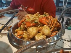 -凤凰路何眼镜香辣蟹(花果园店)