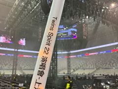 -东方体育中心(地铁站)